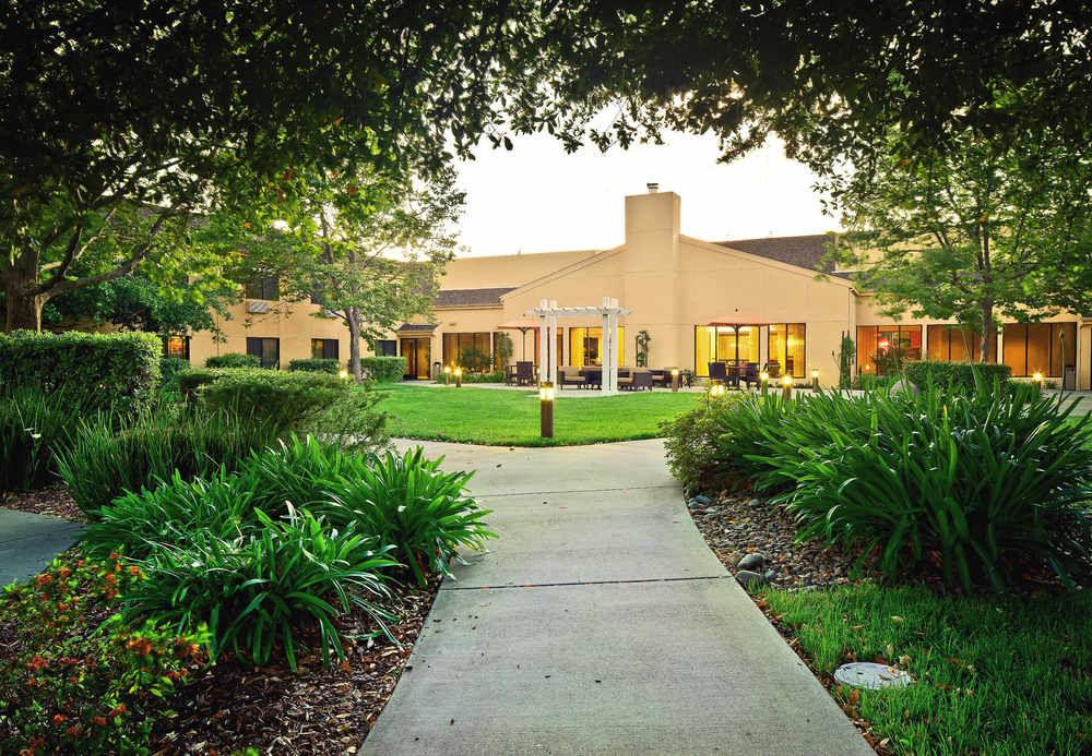 Courtyard By Marriott Vacaville Esterno foto