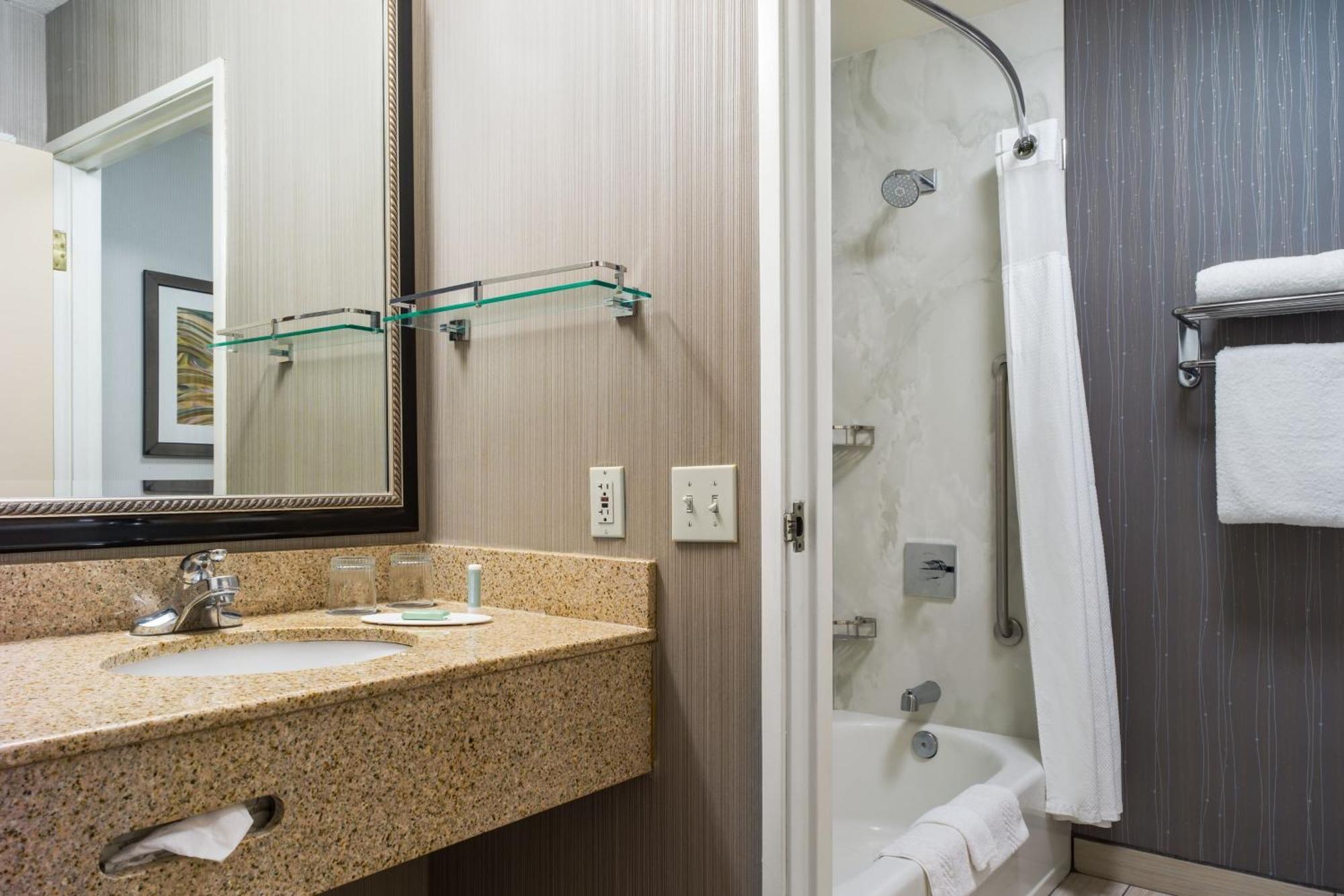 Courtyard By Marriott Vacaville Esterno foto