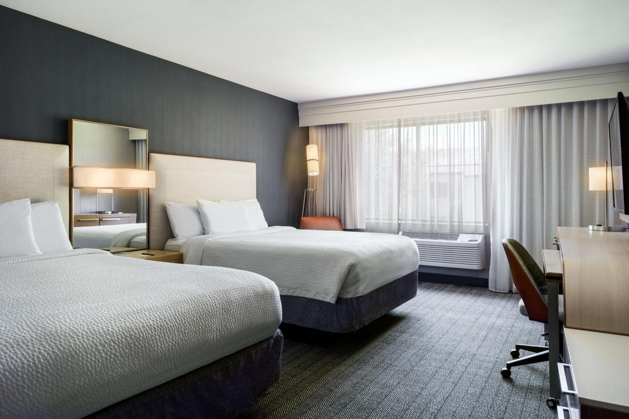 Courtyard By Marriott Vacaville Esterno foto