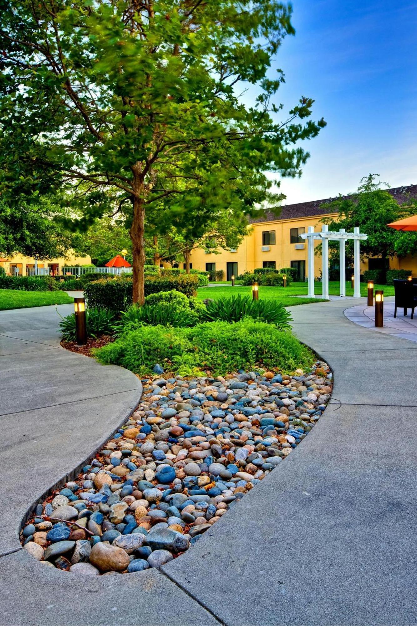 Courtyard By Marriott Vacaville Esterno foto
