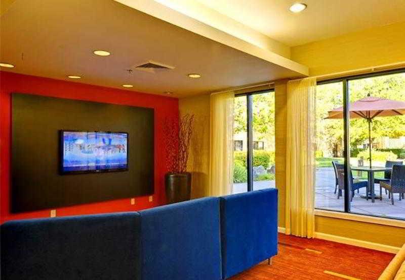 Courtyard By Marriott Vacaville Esterno foto
