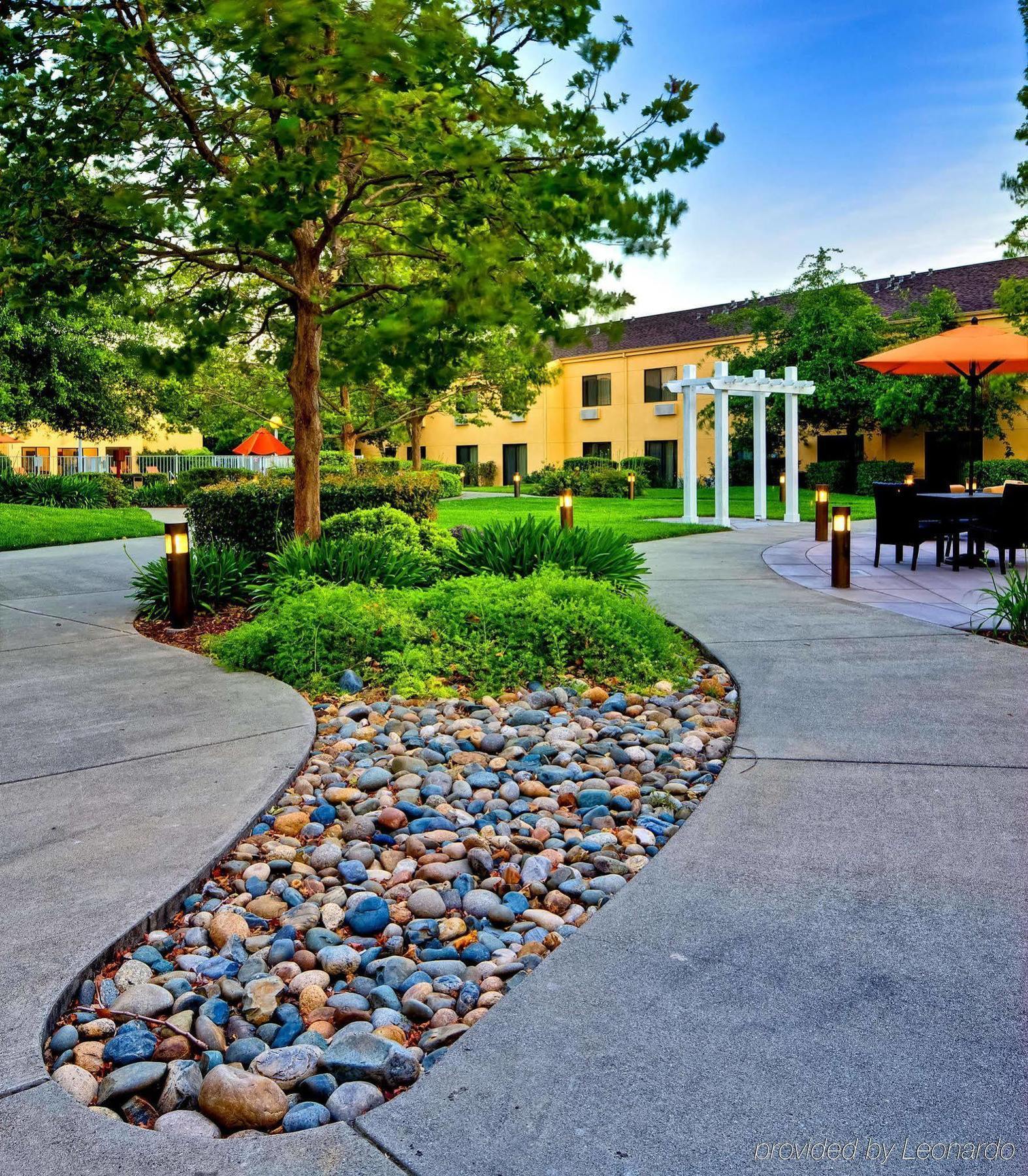 Courtyard By Marriott Vacaville Esterno foto