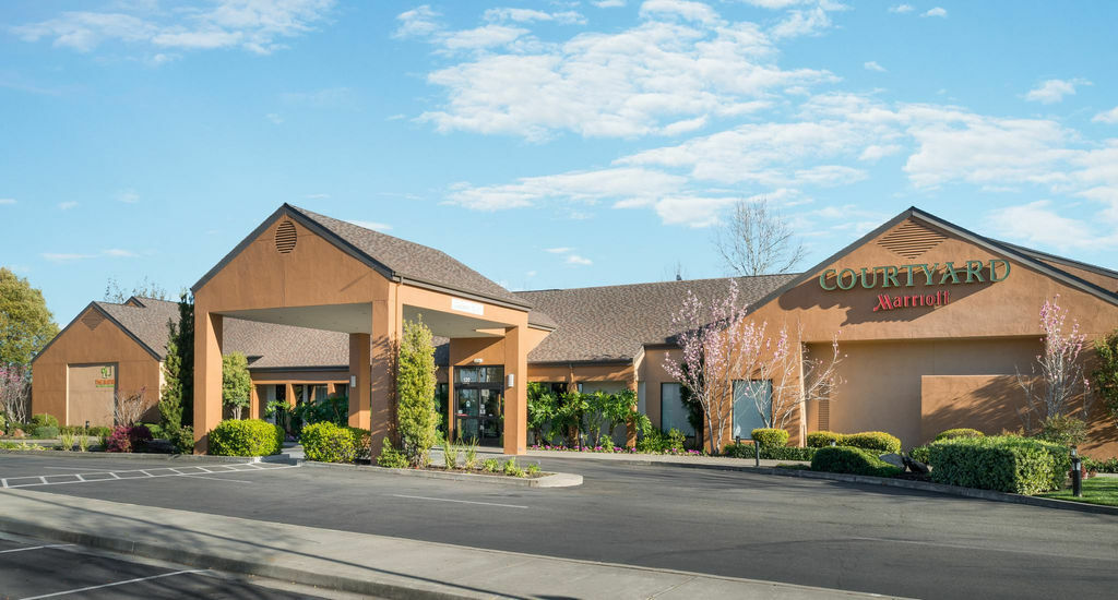 Courtyard By Marriott Vacaville Esterno foto